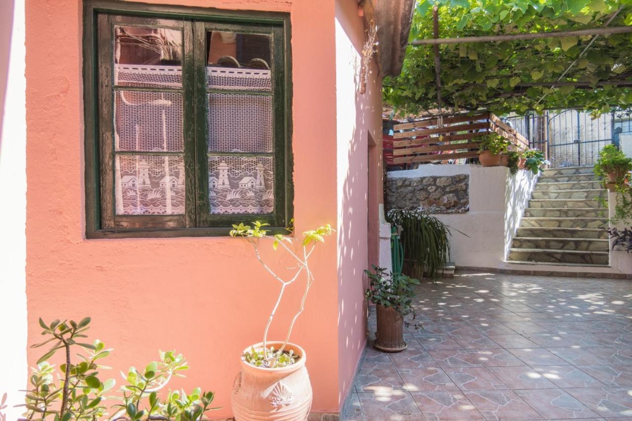 فيلا Tzeris House Doukádes المظهر الخارجي الصورة